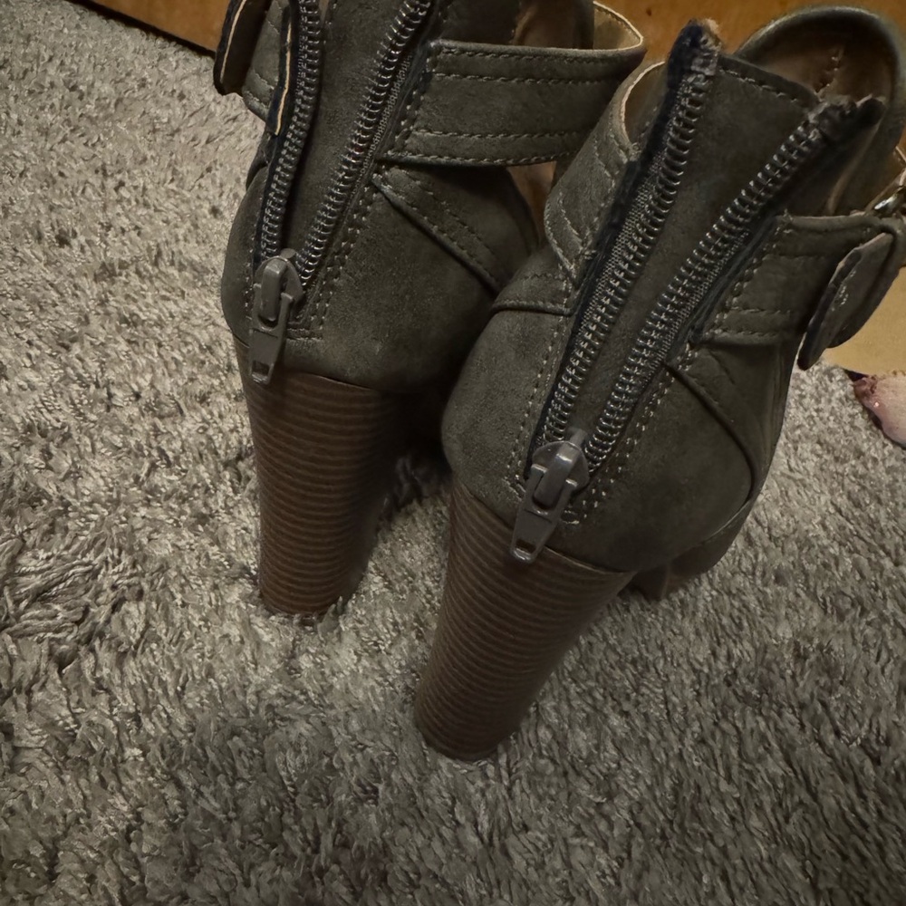 Size 6 in a half